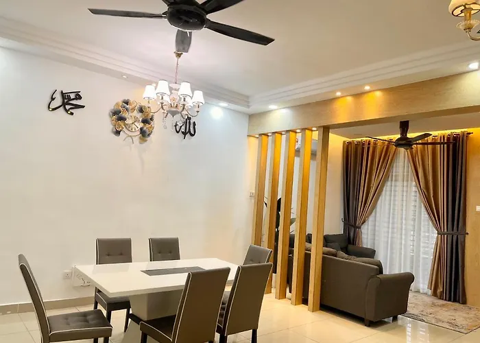 Sofiamuslim Homestay Putrajaya- Near Alamanda Mall & Federal Government Administrative Centre Kompleks Abcdef